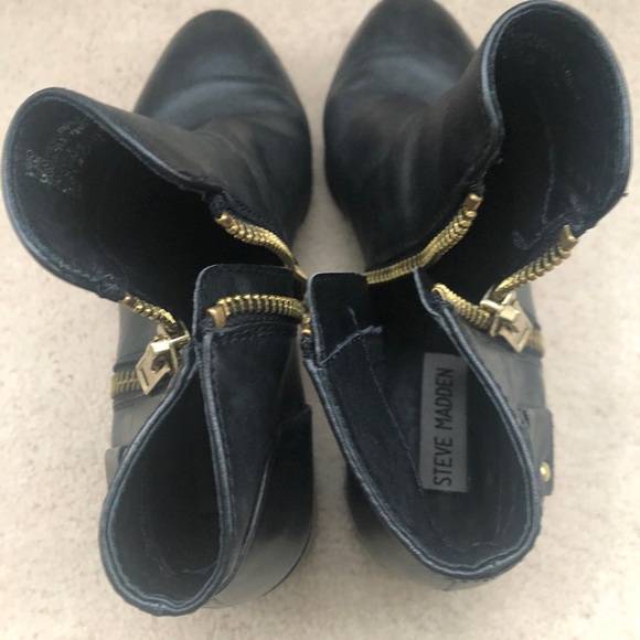 Gold Hardware/Zippers - Picture 2 of 5